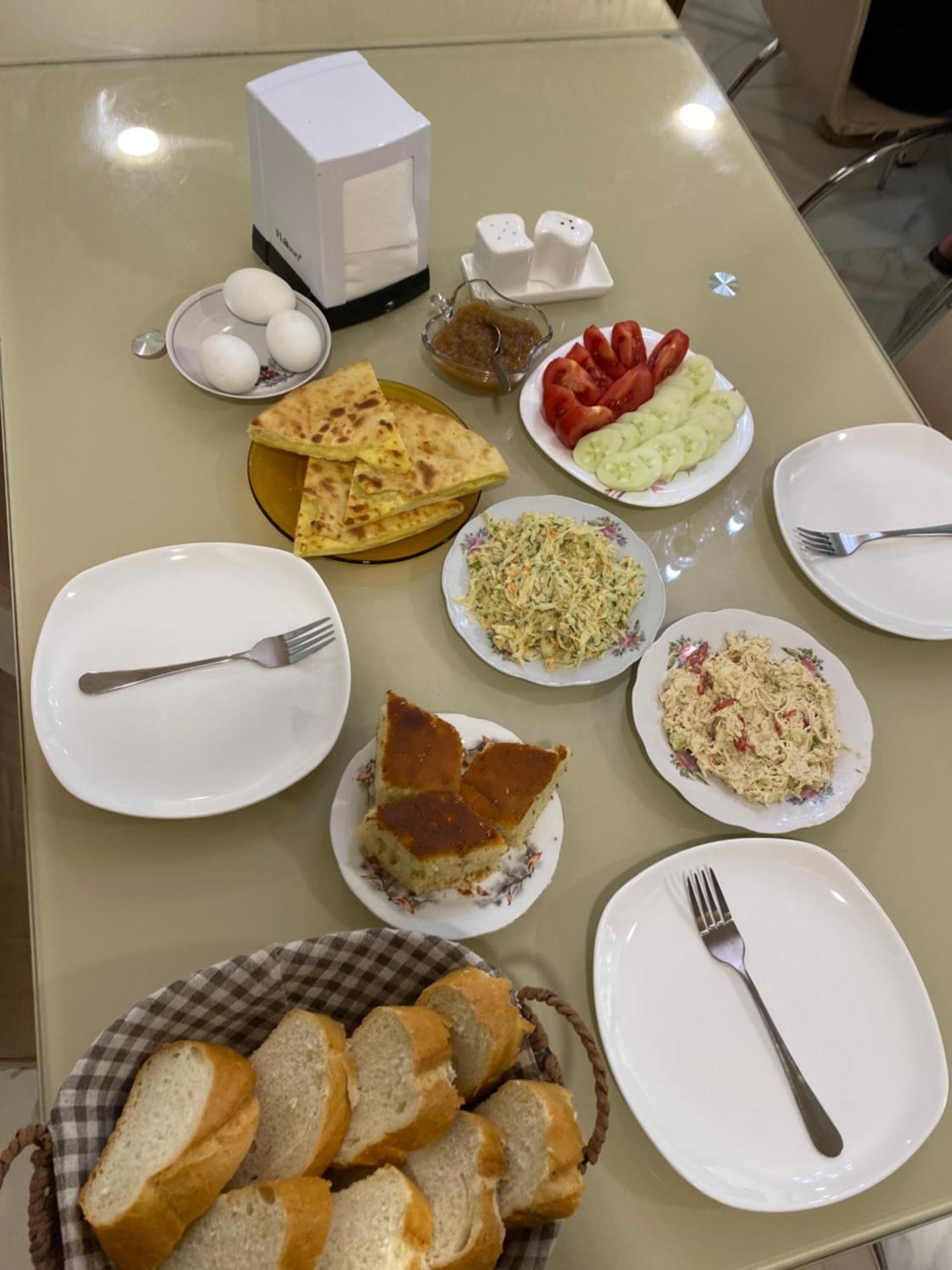 Guest House Caucasioni Adishi Kültér fotó